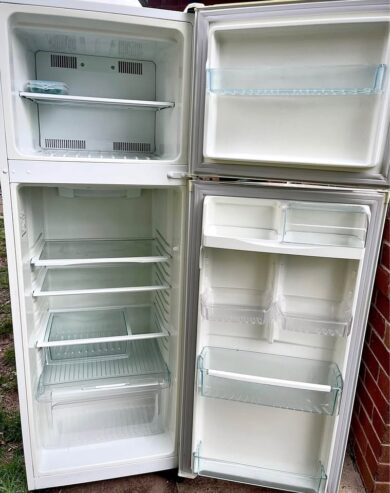 Westinghouse Fridge / Freezer / Free Delivery / For Sale