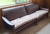 Lounge 4 seater plus single chair