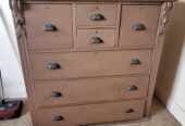 Timber chest of drawers