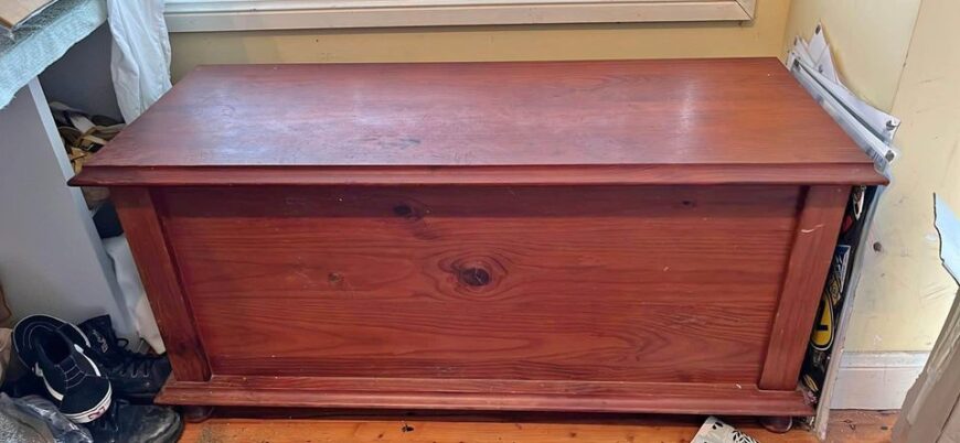 Timber blanket box