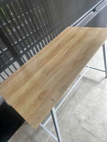 FREE Kmart Desk Table