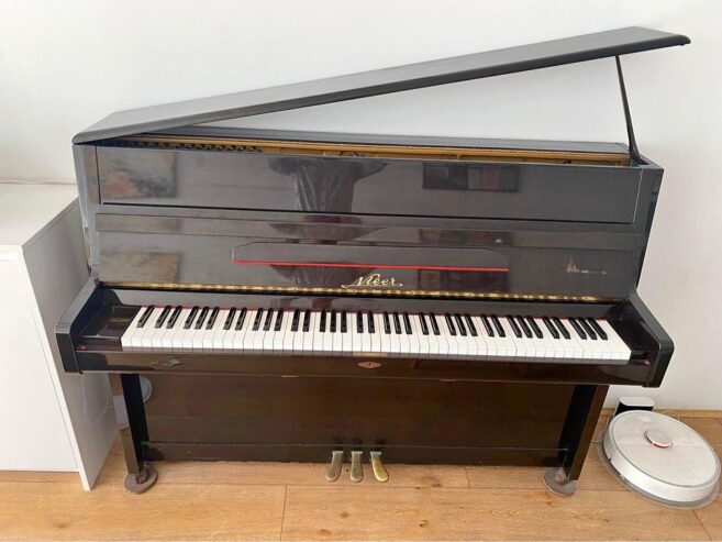 Free Piano