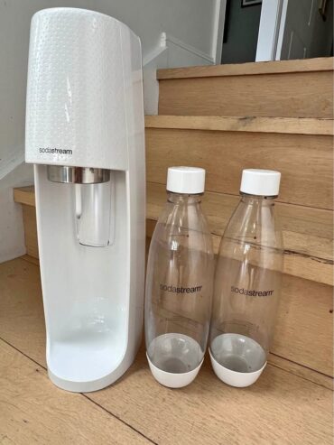 Soda stream and bottles