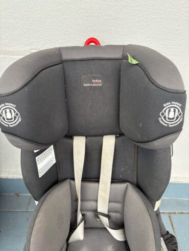 Car seat – Britax safe n sound Millenia chair 0-4 years