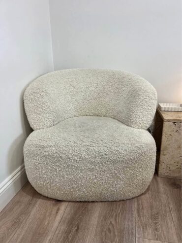 Boucle chair