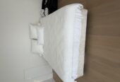 Queen bed base and mattress