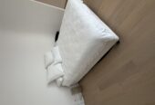 Queen bed base and mattress